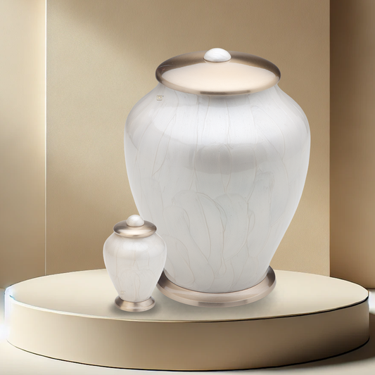Simplicity Urn - Pearl