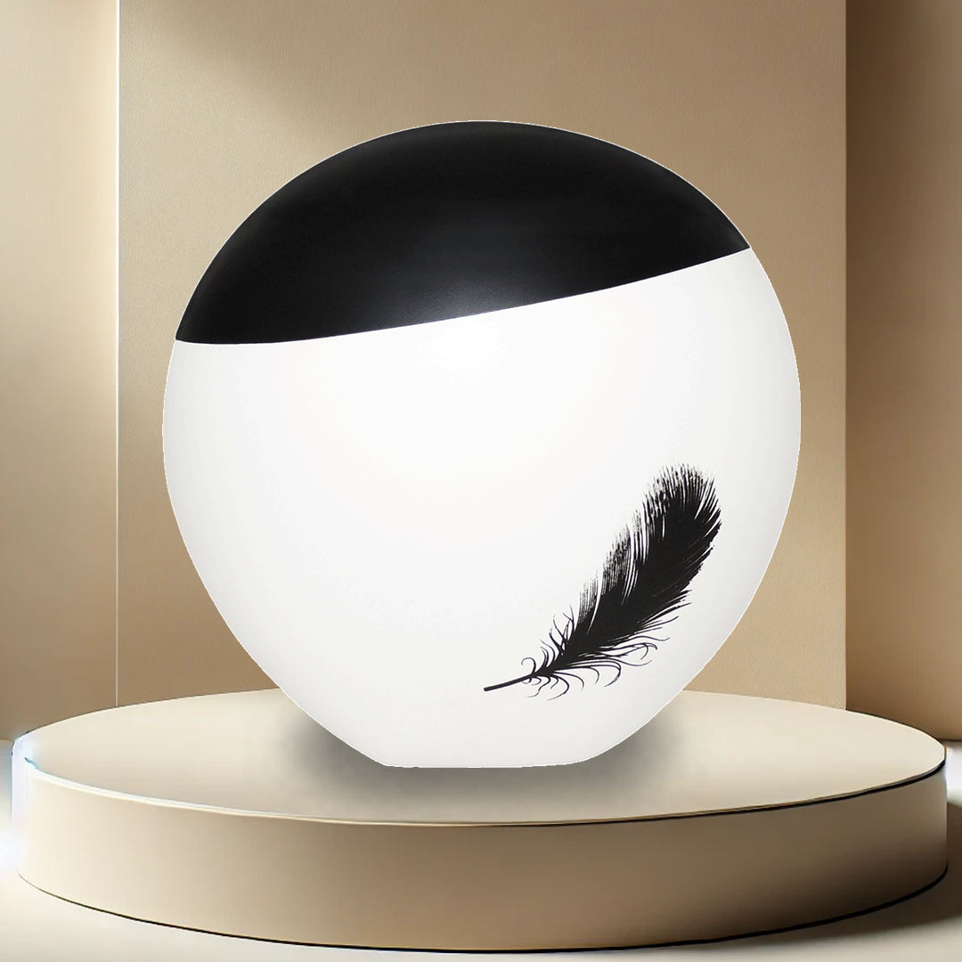 Eole Urn
